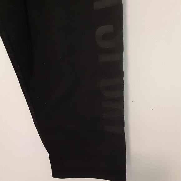 Victoria Sport Knockout Victoria's Secret Athletic Leggings Small Black Gym - Picture 3 of 9